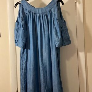 crown & ivy Blue Cold-Shoulder Midi Dress